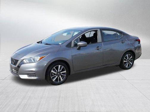 2021 Nissan Versa 1.6 SV