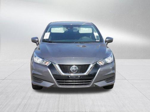 2021 Nissan Versa 1.6 SV