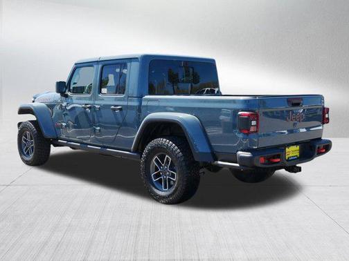2025 Jeep Gladiator Mojave X