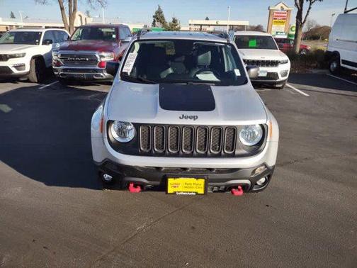 2018 Jeep Renegade Trailhawk