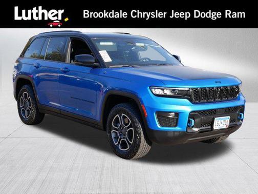 Hydro Blue Pearlcoat 2023 Jeep Grand Cherokee 4xe Trailhawk