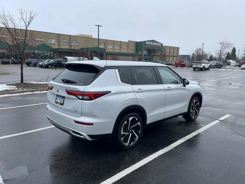 2023 Mitsubishi Outlander SE 2.5 S-AWC