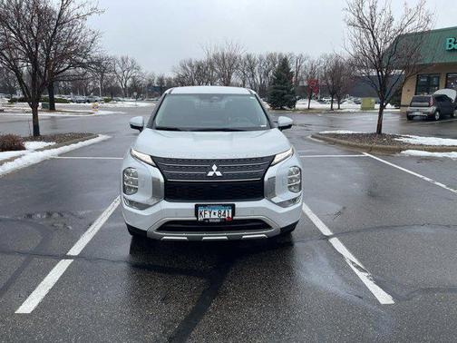 2023 Mitsubishi Outlander SE 2.5 S-AWC