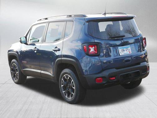 2023 Jeep Renegade Trailhawk