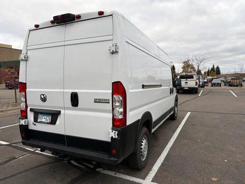 2025 RAM ProMaster 2500 Tradesman