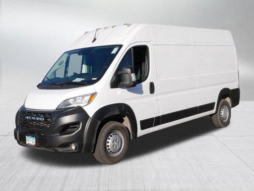 2025 RAM ProMaster 2500 Tradesman