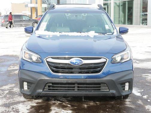 2022 Subaru Outback Premium