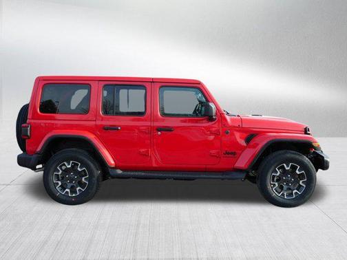 2025 Jeep Wrangler 4-Door Sahara 4x4
