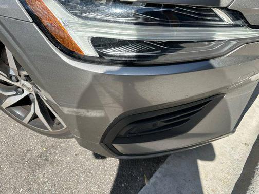 2019 Volvo S60 T6 Momentum