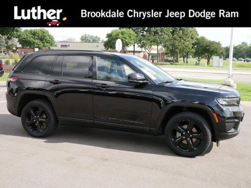 2023 Jeep Grand Cherokee Altitude