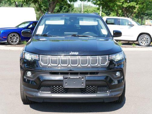2022 Jeep Compass Latitude Lux