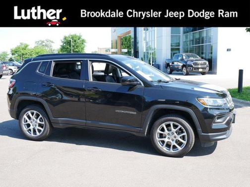 2022 Jeep Compass Latitude Lux