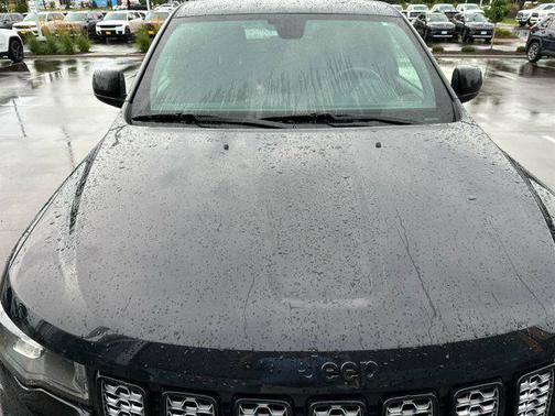 2017 Jeep Grand Cherokee Altitude
