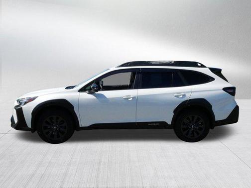 Crystal White Pearl 2024 Subaru Outback Onyx Edition XT