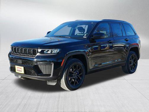 2026 Jeep Grand Cherokee Altitude