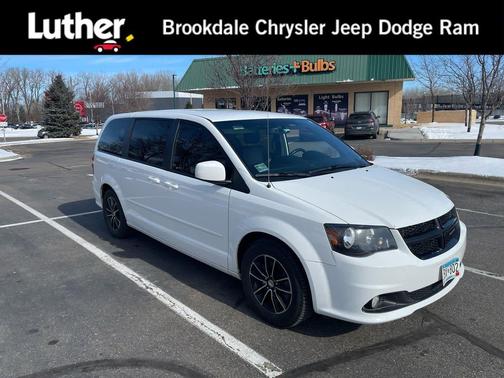 White Knuckle Clearcoat 2017 Dodge Grand Caravan SXT