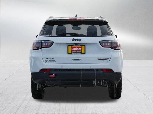 2026 Jeep Compass Trailhawk