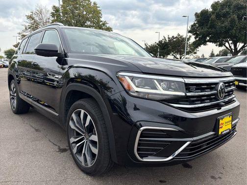 2022 Volkswagen Atlas 3.6L SEL Premium