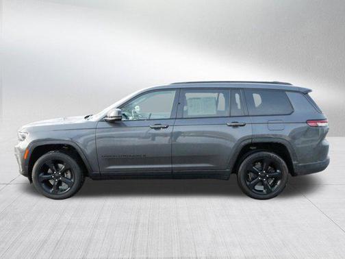 2022 Jeep Grand Cherokee L Altitude