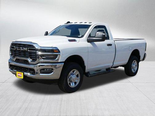 Bright White Clearcoat 2026 RAM 2500 Tradesman Regular Cab 4x4 8' Box