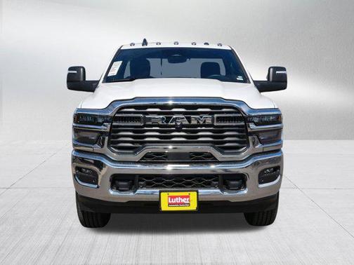Bright White Clearcoat 2026 RAM 2500 Tradesman Regular Cab 4x4 8' Box