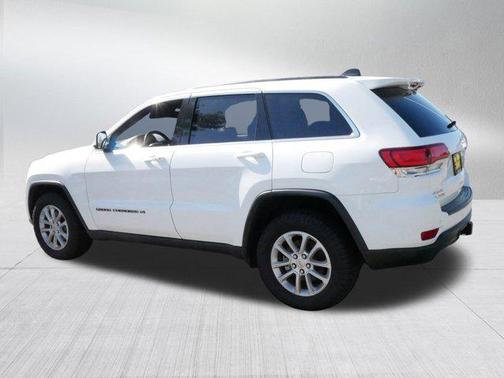2022 Jeep Grand Cherokee Laredo