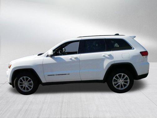 2022 Jeep Grand Cherokee Laredo