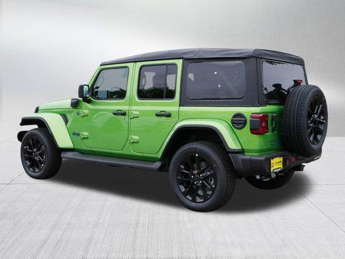 2025 Jeep Wrangler 4xe Sahara