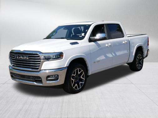 Bright White Clearcoat 2025 RAM 1500 Laramie