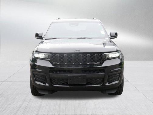 2022 Jeep Grand Cherokee L Altitude