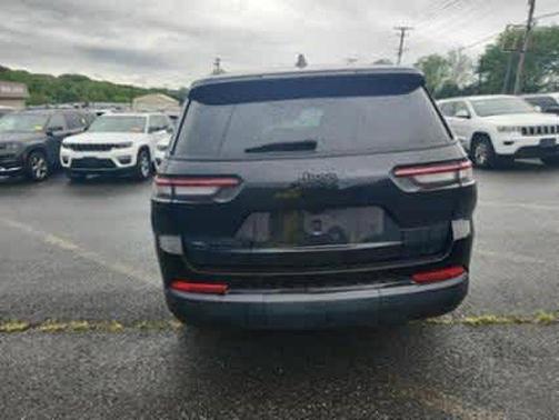 2022 Jeep Grand Cherokee L Altitude
