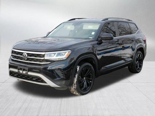 2022 Volkswagen Atlas 3.6L SE w/Technology