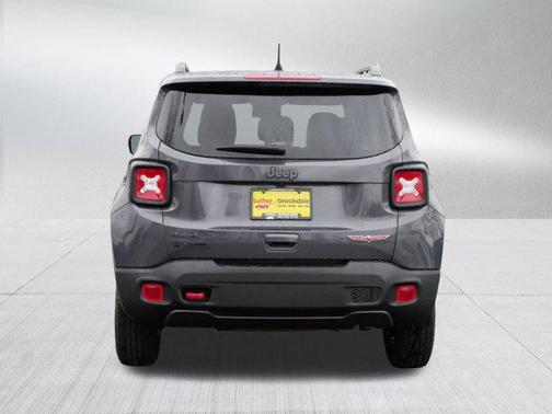 2022 Jeep Renegade Trailhawk