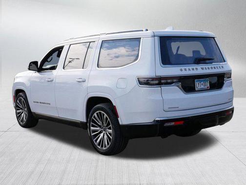 2023 Jeep Grand Wagoneer Series III 4x4