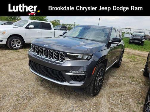 2022 Jeep Grand Cherokee Summit
