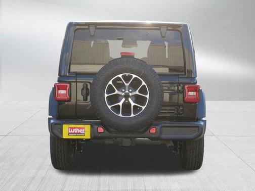 Black Clearcoat 2026 Jeep Wrangler Sport S