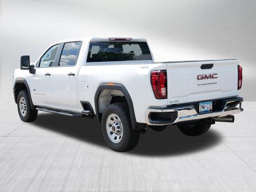 Summit White 2024 GMC Sierra 2500 Pro