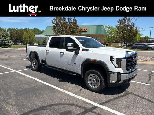 Summit White 2024 GMC Sierra 2500 Pro