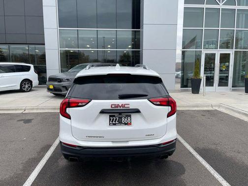 2019 GMC Terrain SLT