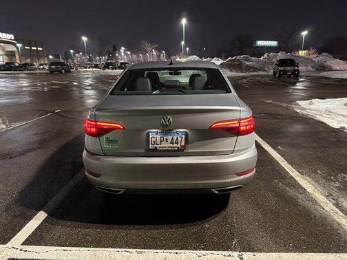 2021 Volkswagen Jetta 1.4T R-Line