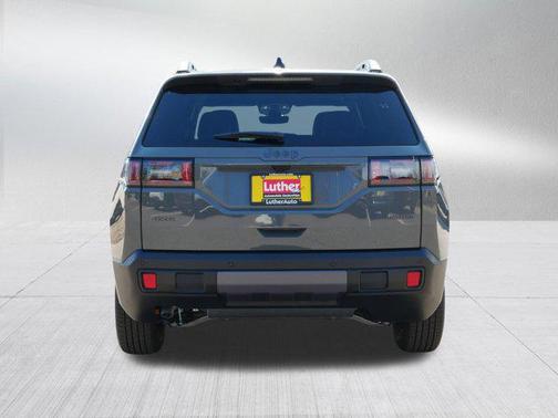 Sting-Gray Clearcoat 2026 Jeep Cherokee Limited