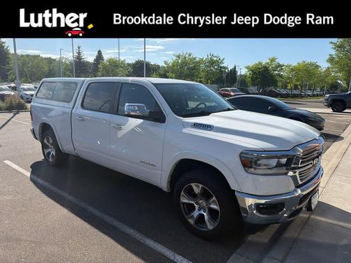 Bright White Clearcoat 2022 RAM 1500 Laramie