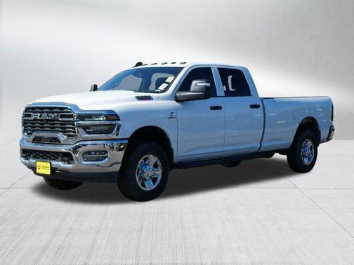 2025 RAM 3500 Tradesman Crew Cab 4x4 8' Box