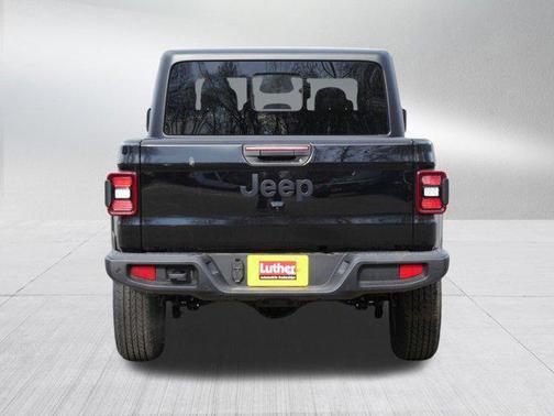 Black Clearcoat 2026 Jeep Gladiator Sport S