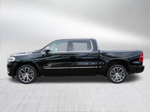 2025 RAM 1500 ST