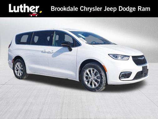 2025 Chrysler Pacifica L