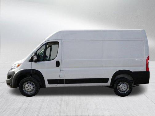 2025 RAM ProMaster 2500 Tradesman