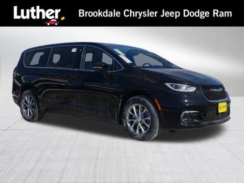 2025 Chrysler Pacifica L