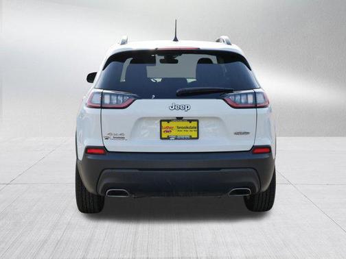 Bright White Clearcoat 2022 Jeep Cherokee Latitude Lux