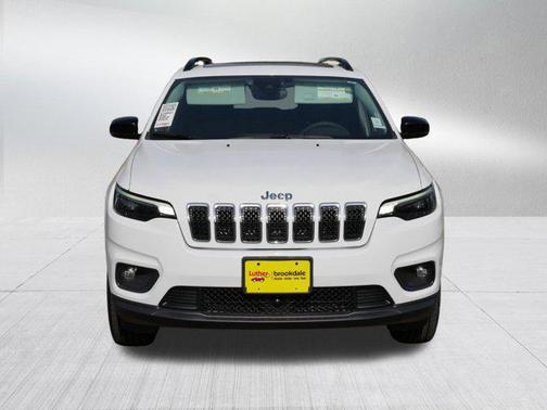 Bright White Clearcoat 2022 Jeep Cherokee Latitude Lux